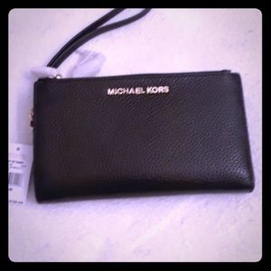 Michael Kors Jet Set Travel Double Zip Wristlet